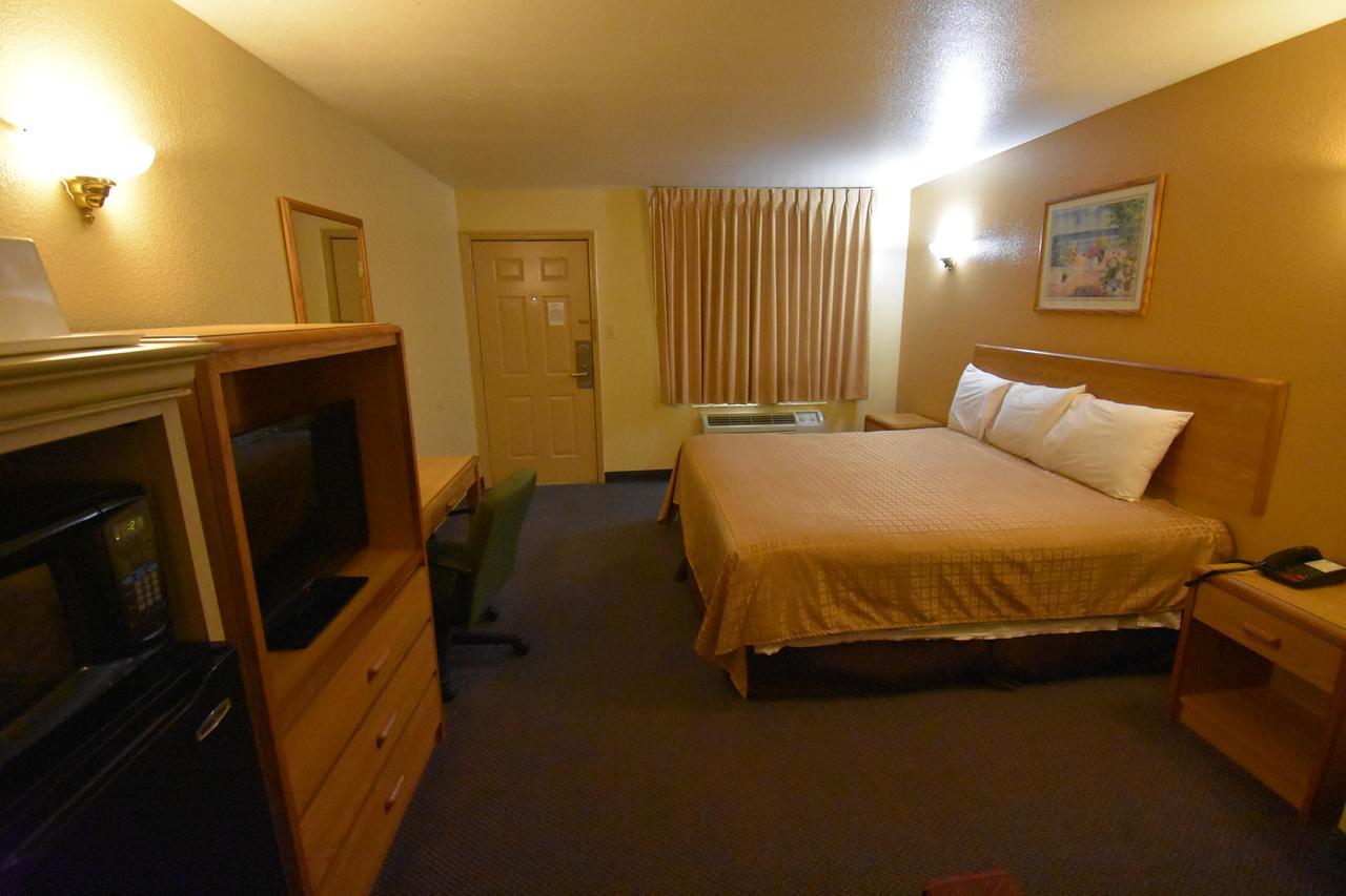 Americas Best Value Inn San Antonio/Lackland Afb Exteriör bild